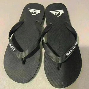 Quicksilver Black Sandals Size 10/11